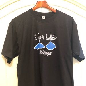 T-shirt from the Galápagos Islands, the famous Blue Footed Booby! A funny saying